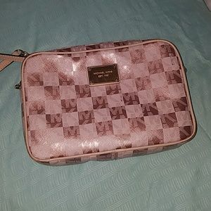 Michael Kors cross body